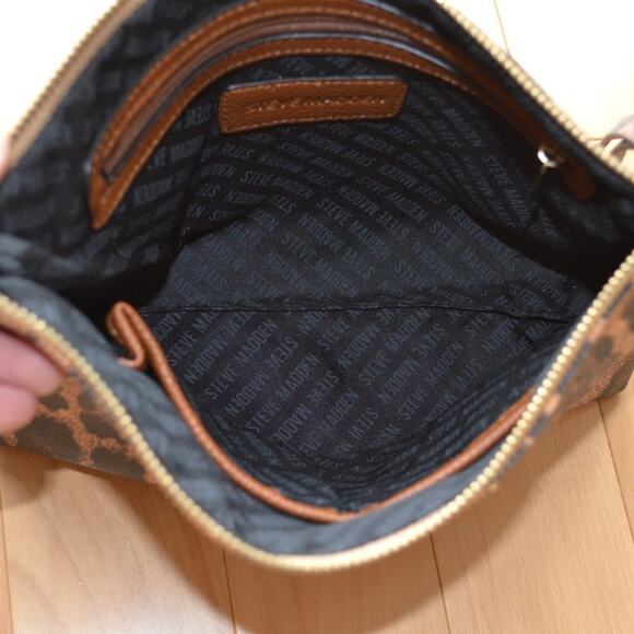 Steve Madden Large Clutch Bag - Picture 5 of 5